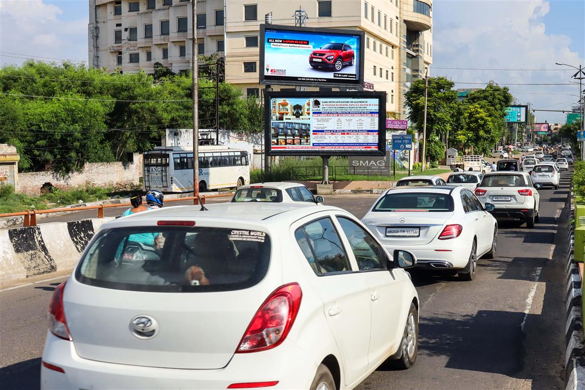 Bus Stand Flyover Near Fortune Klassic