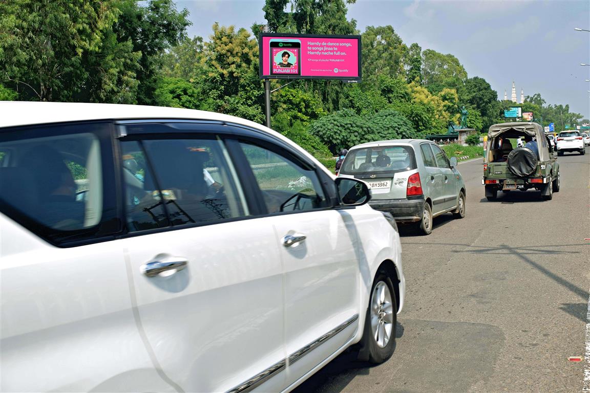 Bharat Nagar Chowk 2