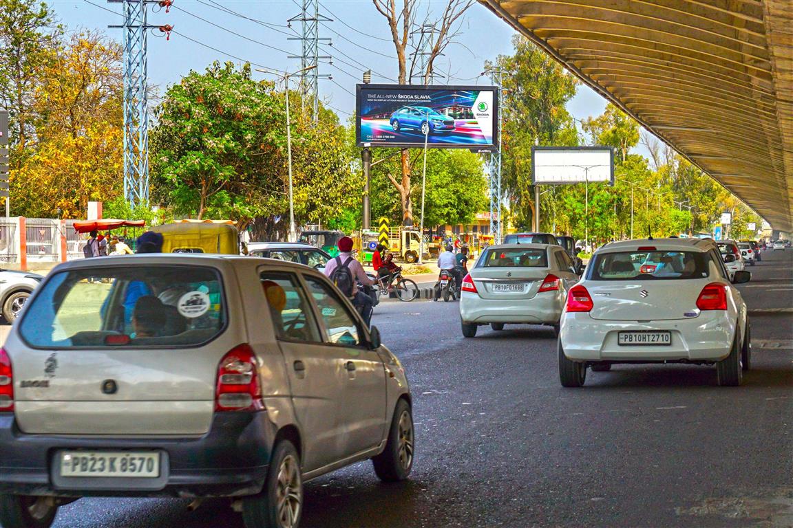 Ferozepur Road-Gurdev Hospital 1