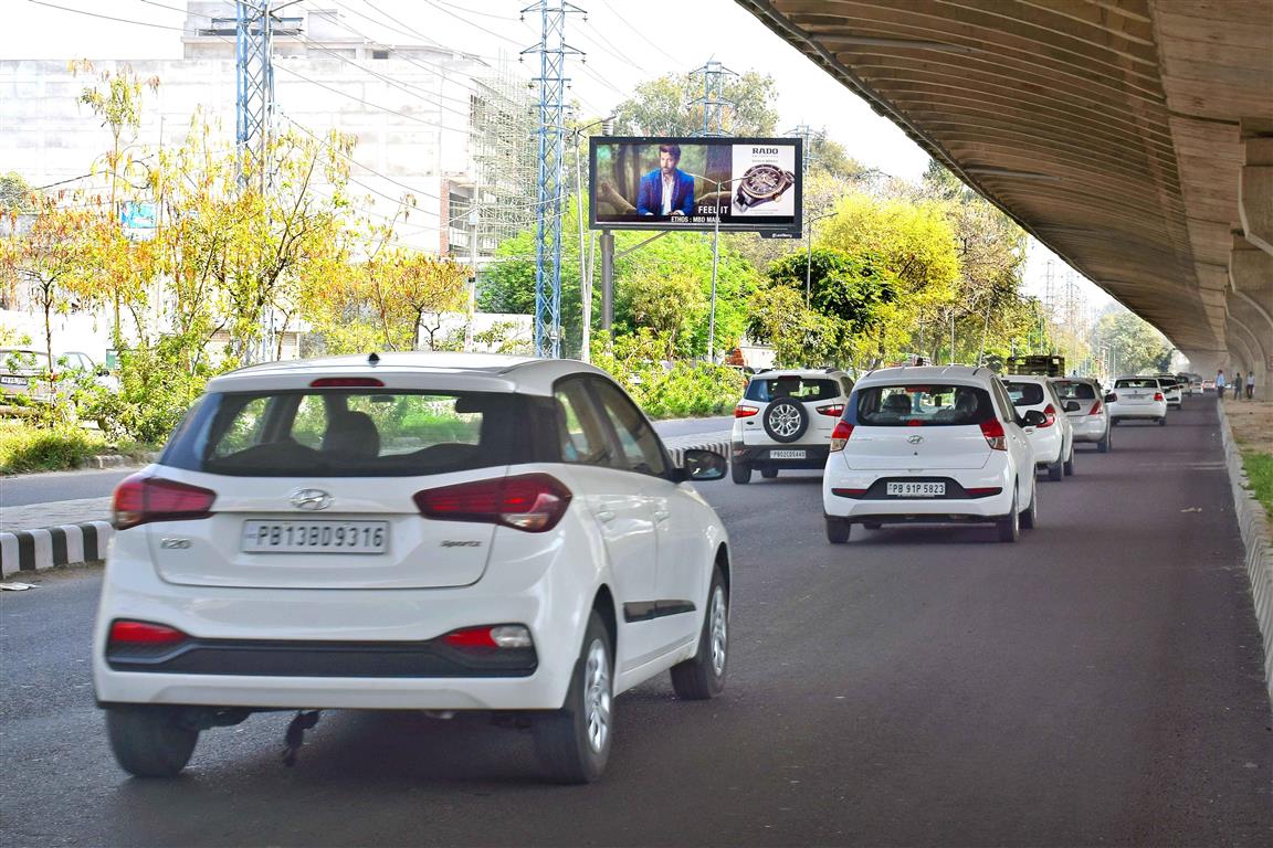 Ferozepur Road-Opposite Glada