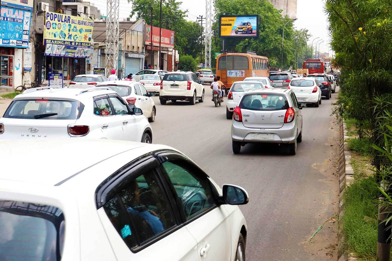 Bus Stand Road facing Gill Chowk